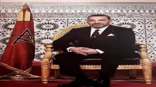 رئيس الحكومة يطلب من الوزراء ومدراء مؤسسات الدولة إبراز وتنصيب الصورة الجديدة للملك محمد السادس (وثيقة)