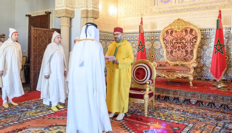 غياب إستقبال السفير الفرنسي الجديد من قبل الملك يؤكد جمود العلاقات الثنائية المغربية الفرنسية