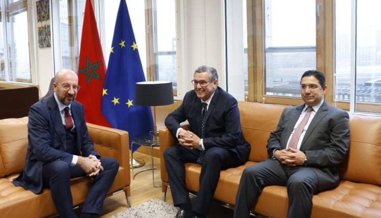 رئيس الحكومة عزيز أخنوش يجتمع برئيس مجلس الاتحاد الأوروبي شارل ميشيل في بروكسيل