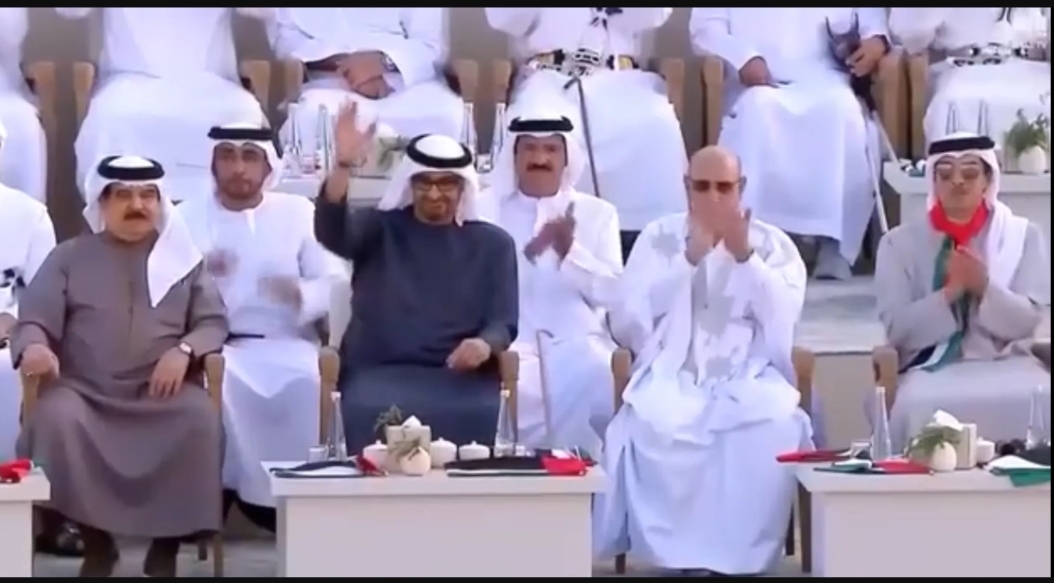 فيديو. التبوريدة المغربية تثير إعجاب الشيخ محمد بن زايد وتؤثث إحتفالات دولة الإمارات بعيدها الوطني