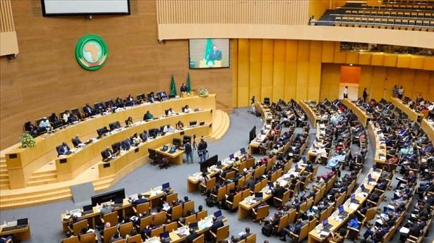 مجلس السلم والأمن يحث مفوضية الاتحاد الإفريقي على الدعوة إلى نهج مقاربة شاملة و متعددة الأبعاد على النحو الذي أكد عليه مؤتمر طنجة
